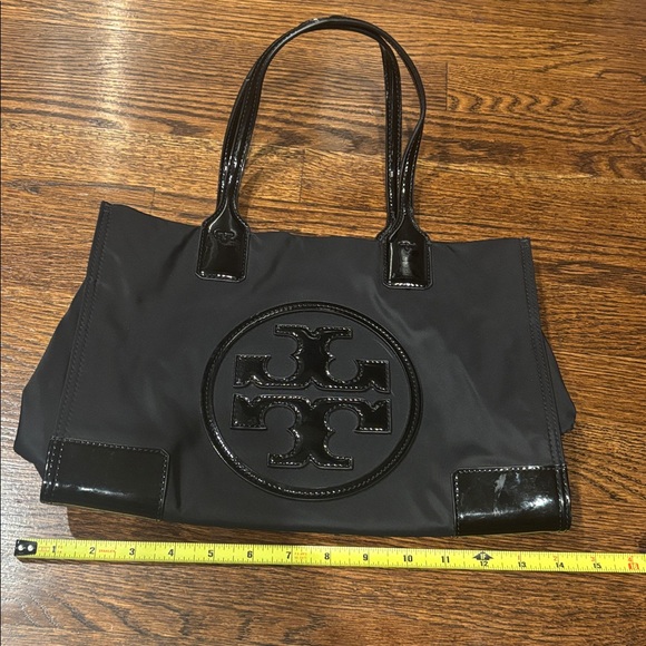 Tory Burch Black Patent-Trim Logo Tote - Picture 4 of 6